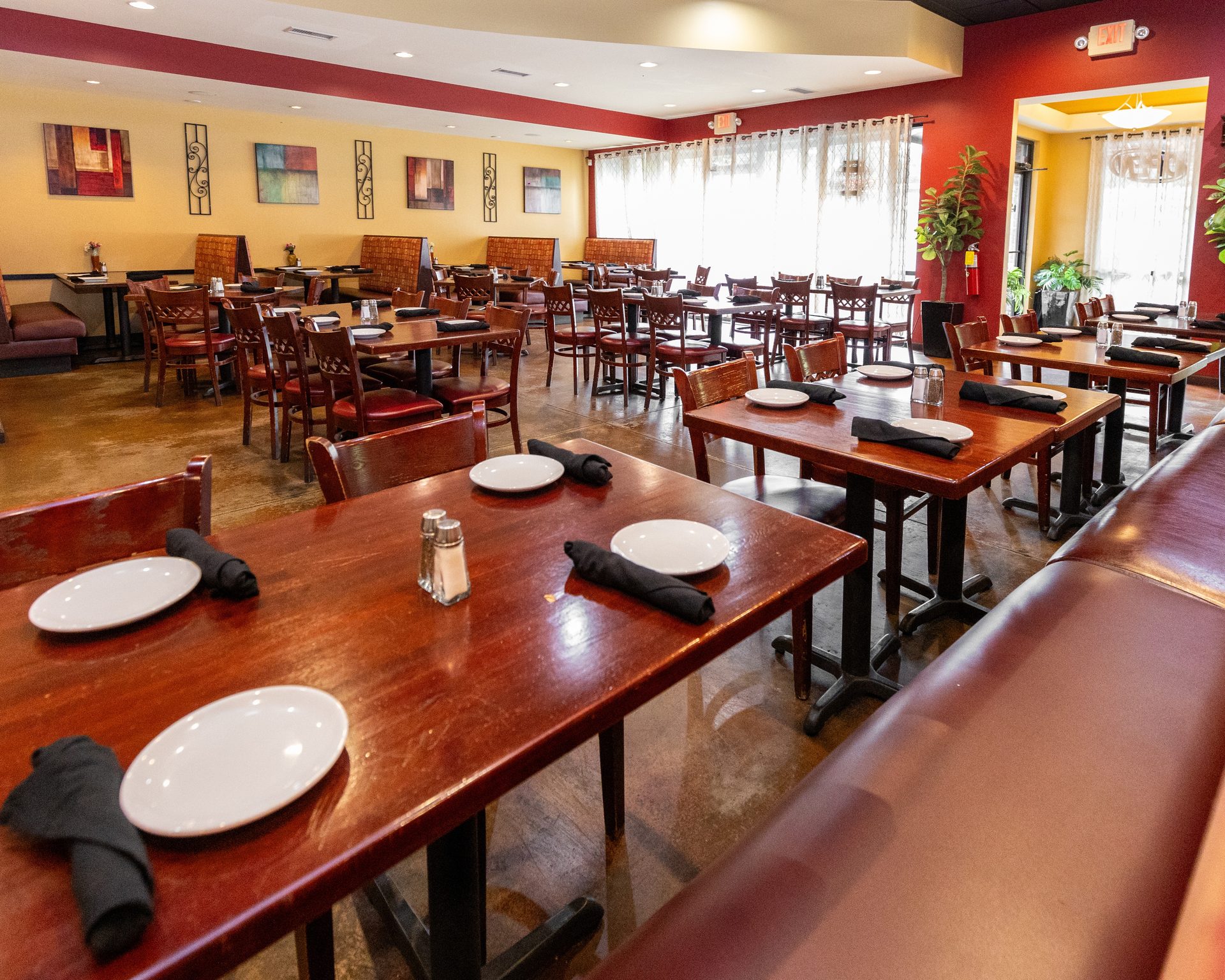 Reserve Your Table at Vespucci’s